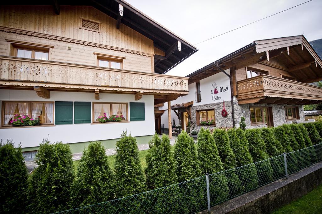 Chalet & Apartments Tiroler Bua Ахенкірх Номер фото
